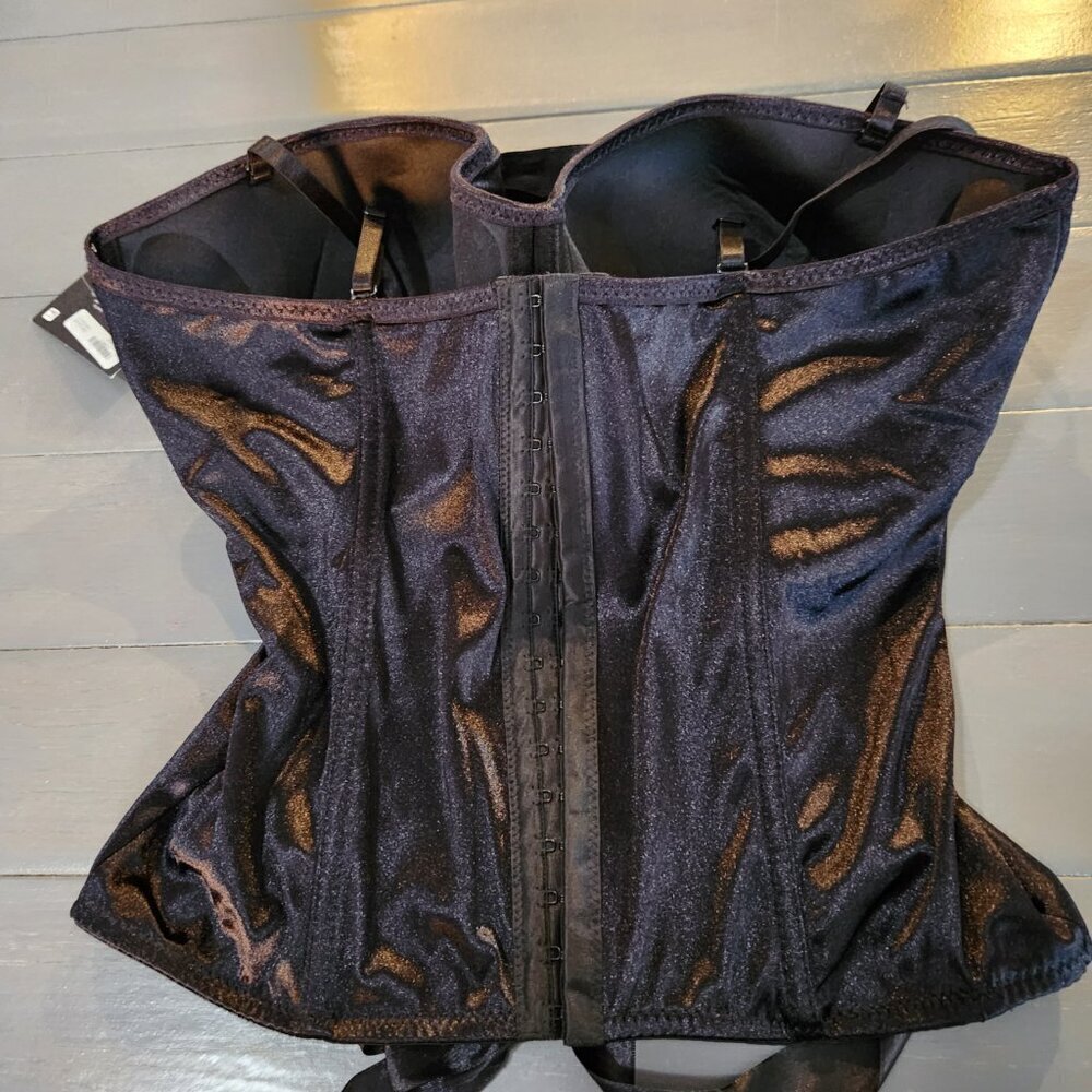 Spirit Halloween Women's Black Front Lace-up Satin Corset Costume Top Size 1x - Picture 6 of 7